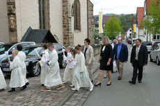 Feier der 1. Heiligen Kommunion in Sankt Crescentius (Foto: Karl-Franz Thiede)